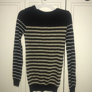 Gold and black stripped light sweater